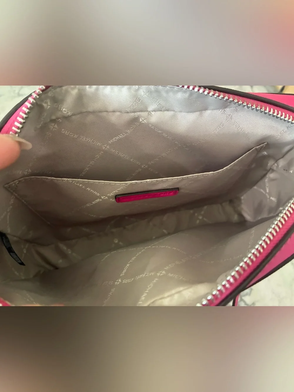 Michael Kors Pink dragonfruit Saffiano Leather Crossbody Bag Purse Jet Set